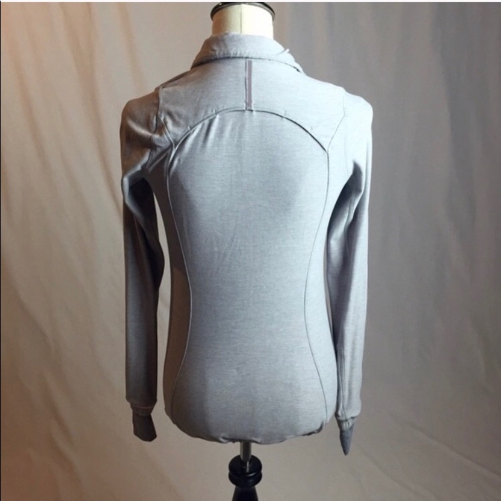 Lightweight Lululemon Halfzip Jacket - image 3